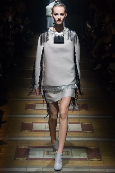 Look 22